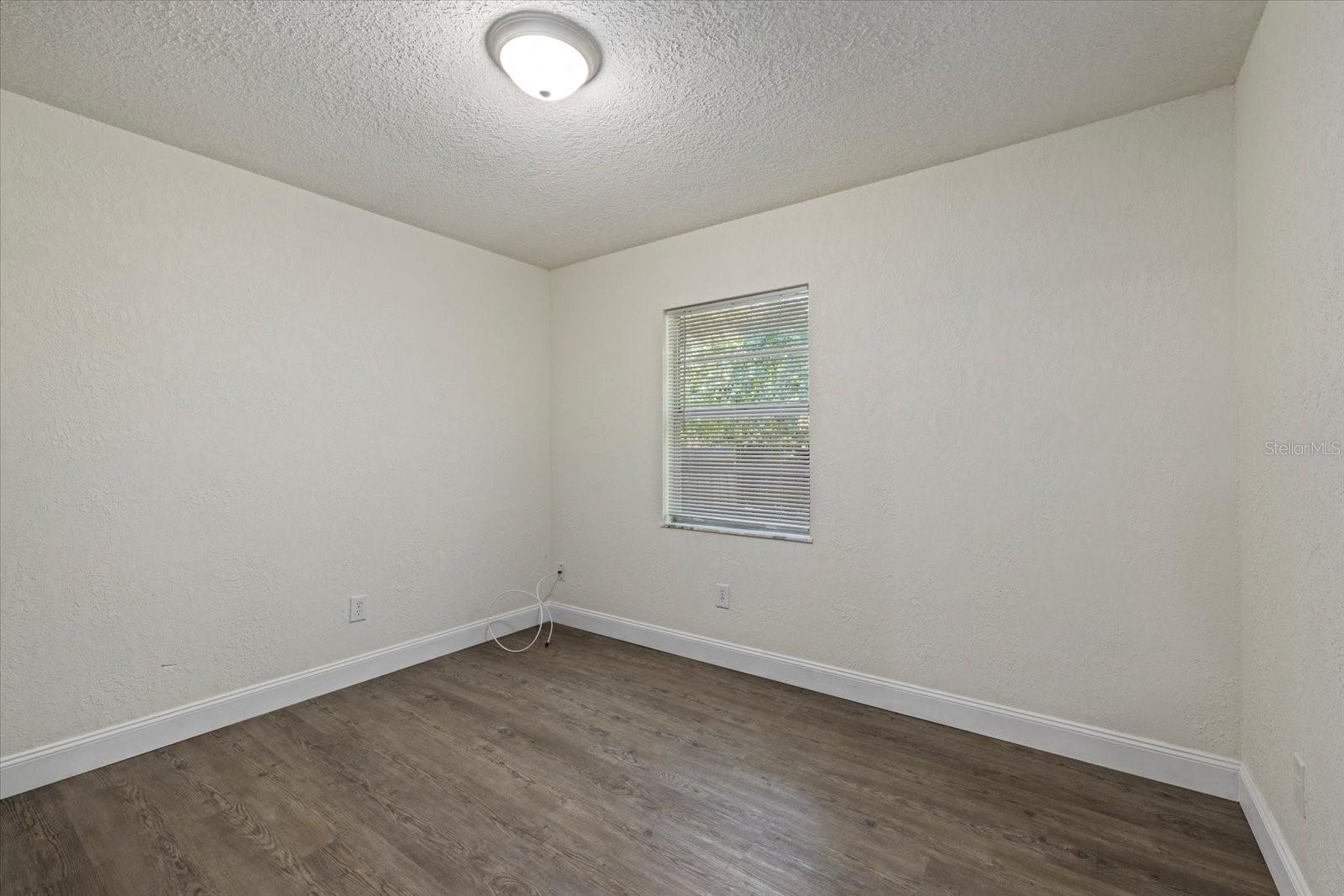 7018 N CENTER DR, TAMPA, FL, 33604