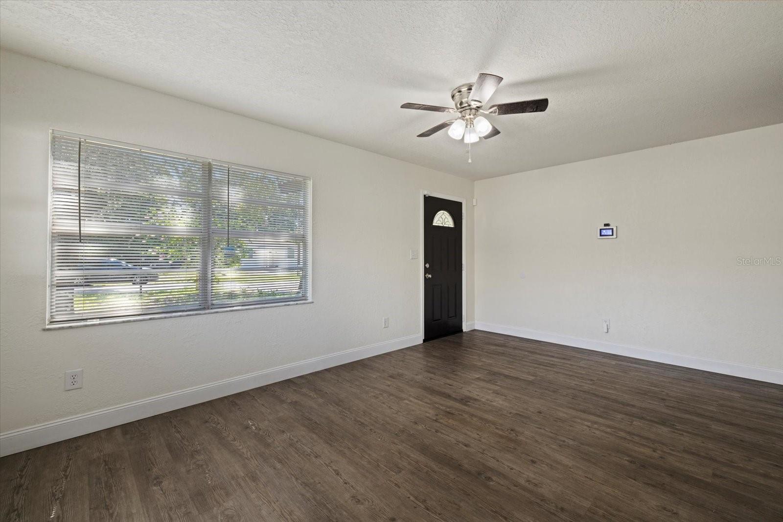 7018 N CENTER DR, TAMPA, FL, 33604
