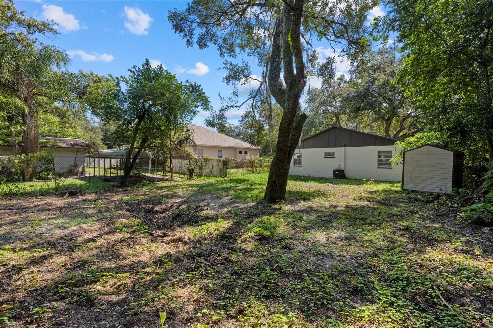 7018 N CENTER DR, TAMPA, FL, 33604