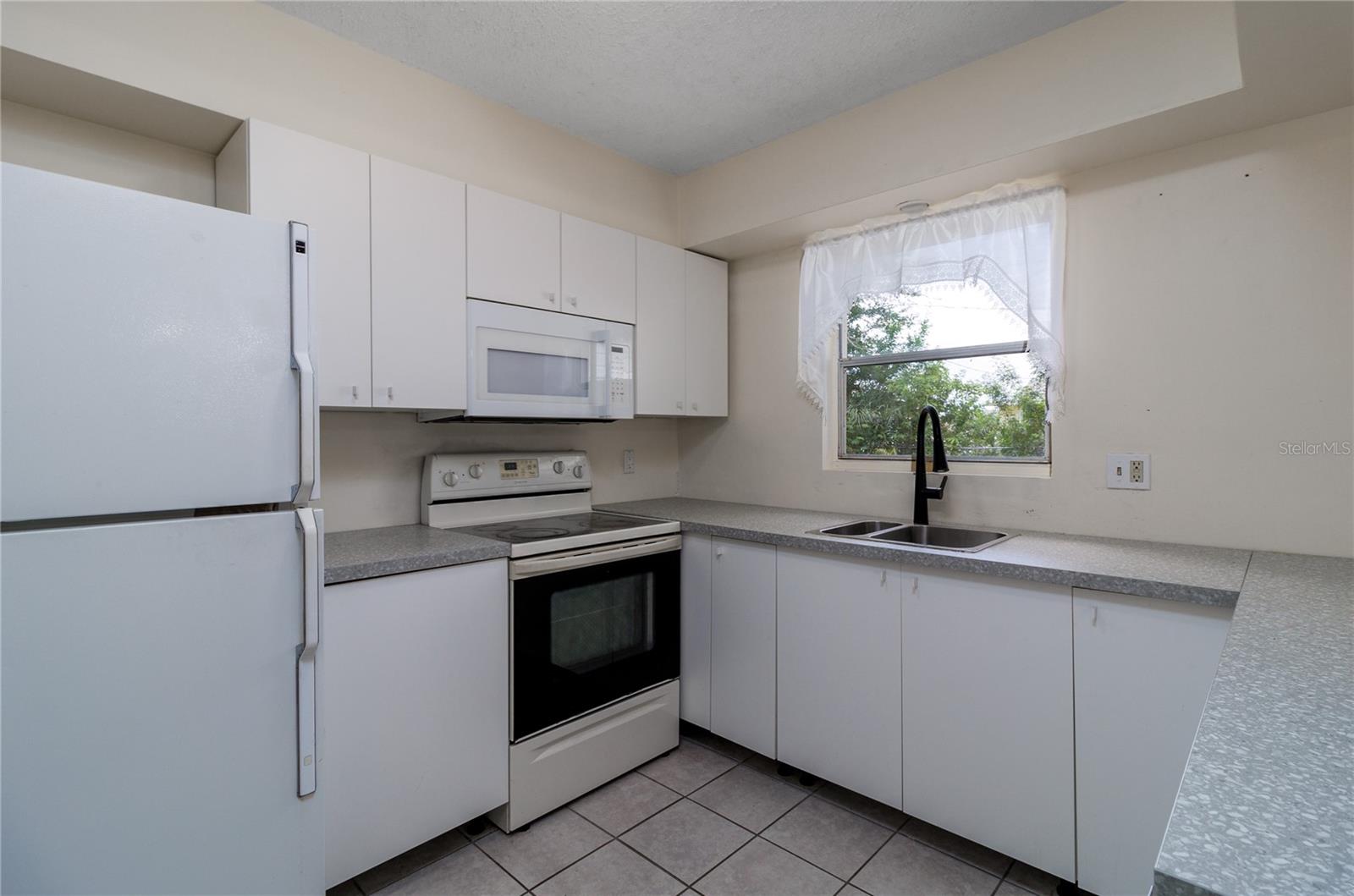 8172 BOCA GRANDE AVE, NORTH PORT, FL, 34287