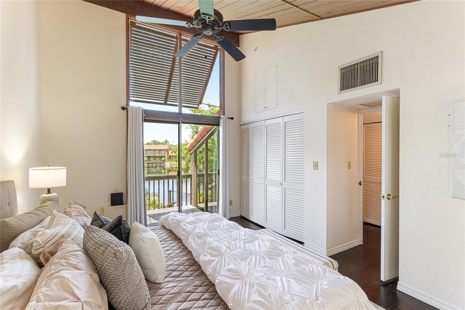 11 SANDY COVE RD #8-F, SARASOTA, FL, 34242