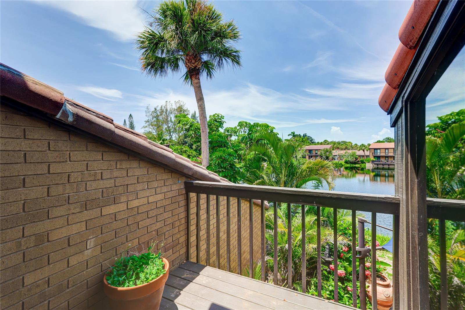 11 SANDY COVE RD #8-F, SARASOTA, FL, 34242