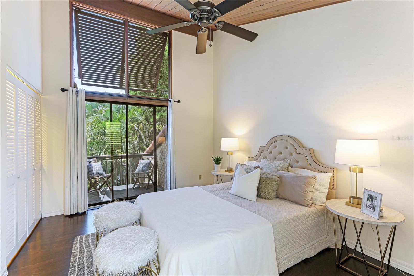 11 SANDY COVE RD #8-F, SARASOTA, FL, 34242