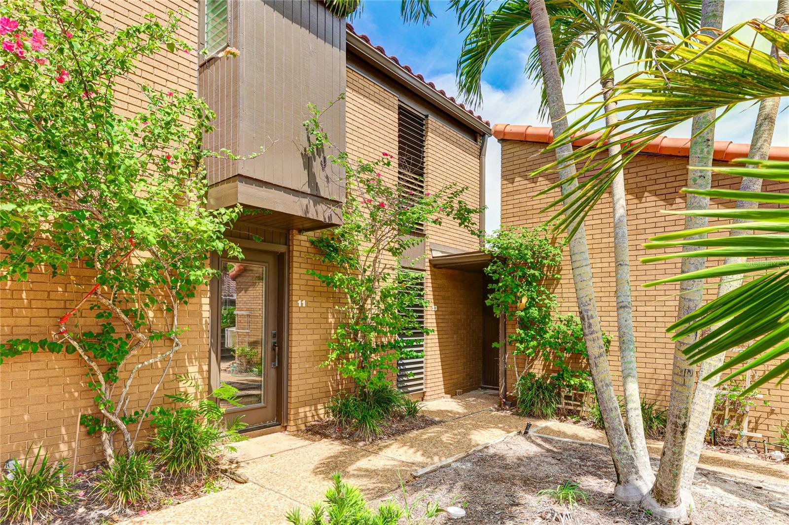 11 SANDY COVE RD #8-F, SARASOTA, FL, 34242