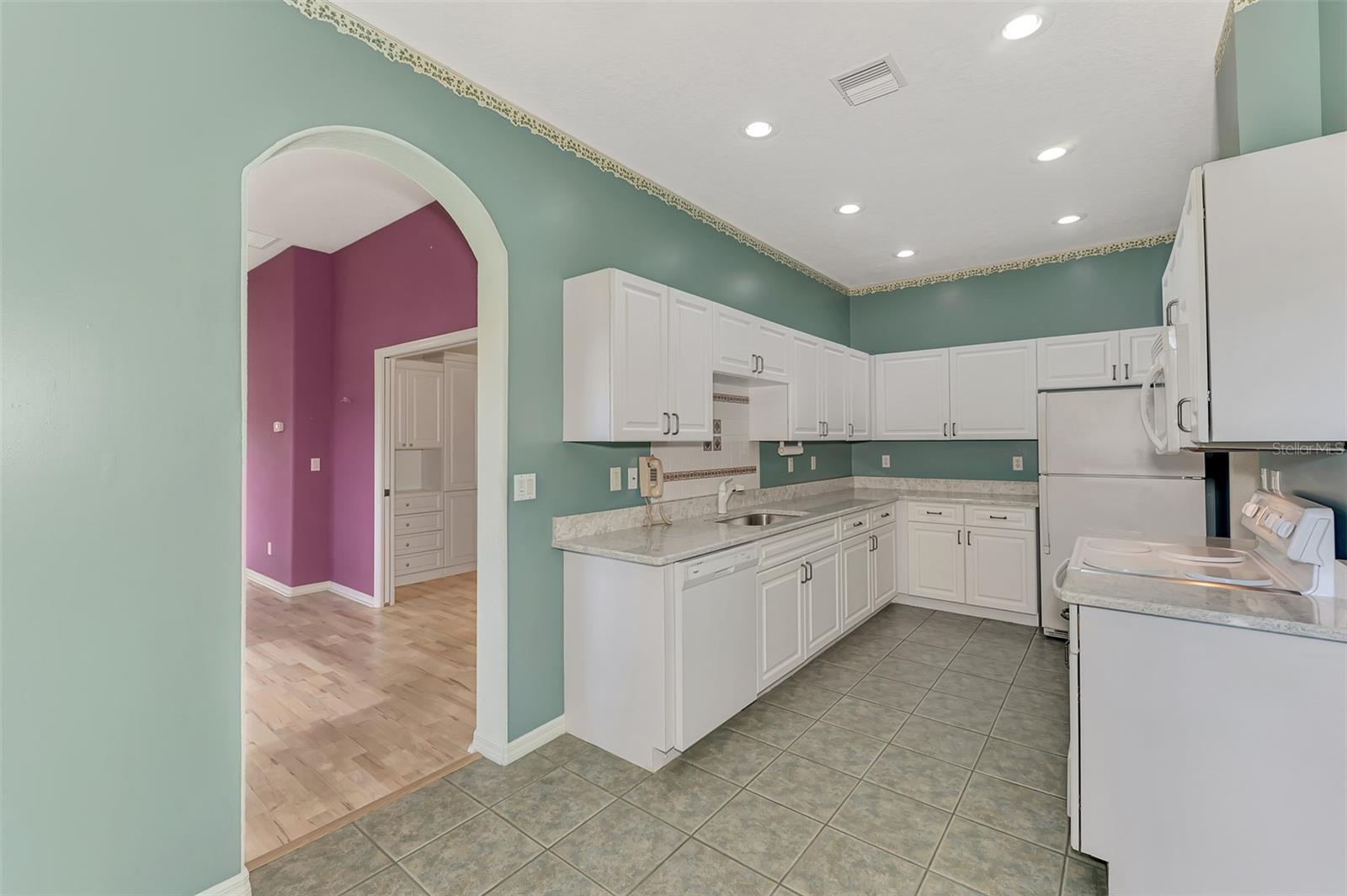1722 FOUNTAIN VIEW CIR, VENICE, FL, 34292