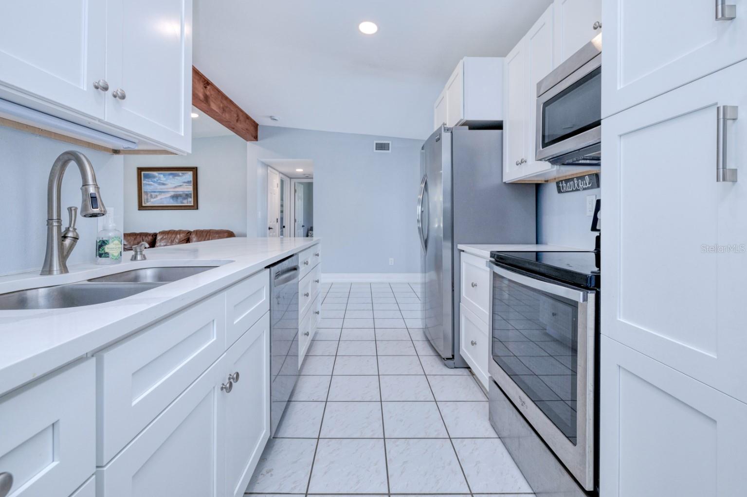 3342 EASY ST, PORT CHARLOTTE, FL, 33952