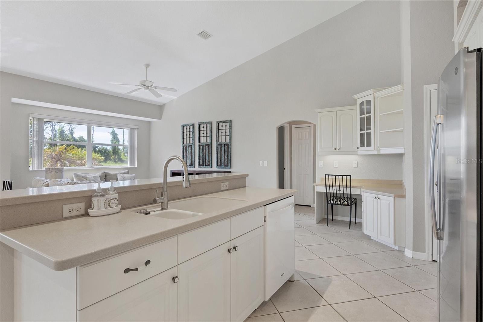 39 MEDALIST CIR, ROTONDA WEST, FL, 33947
