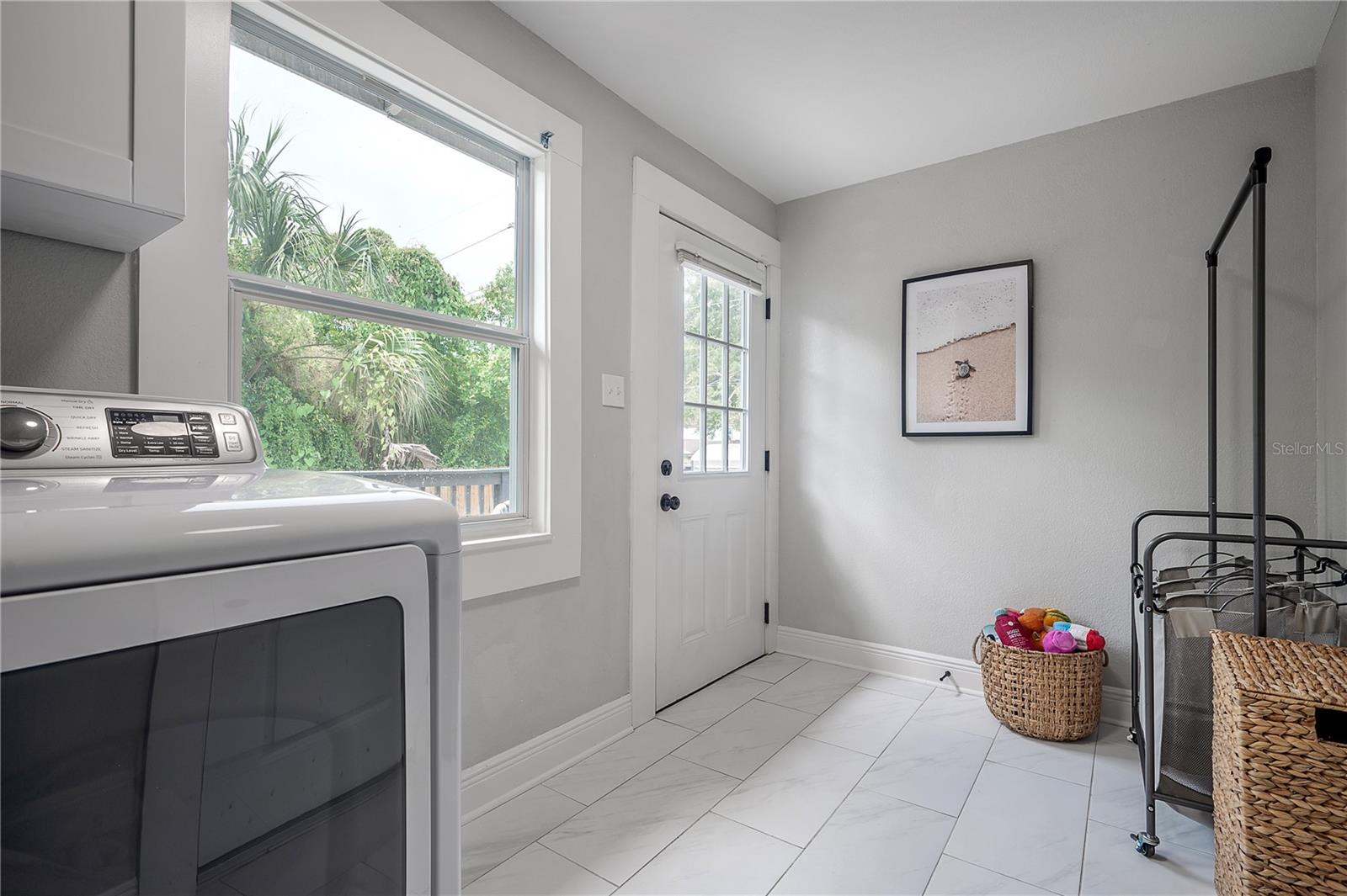 1203 E 33RD AVE, TAMPA, FL, 33603