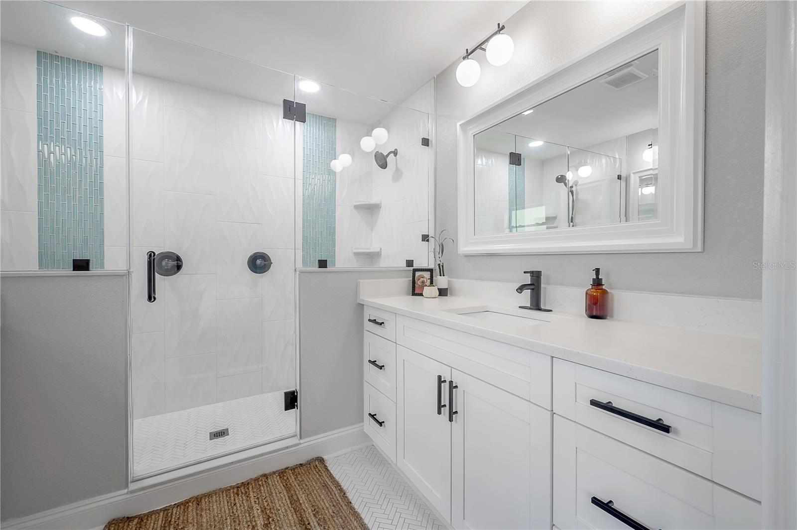 1203 E 33RD AVE, TAMPA, FL, 33603