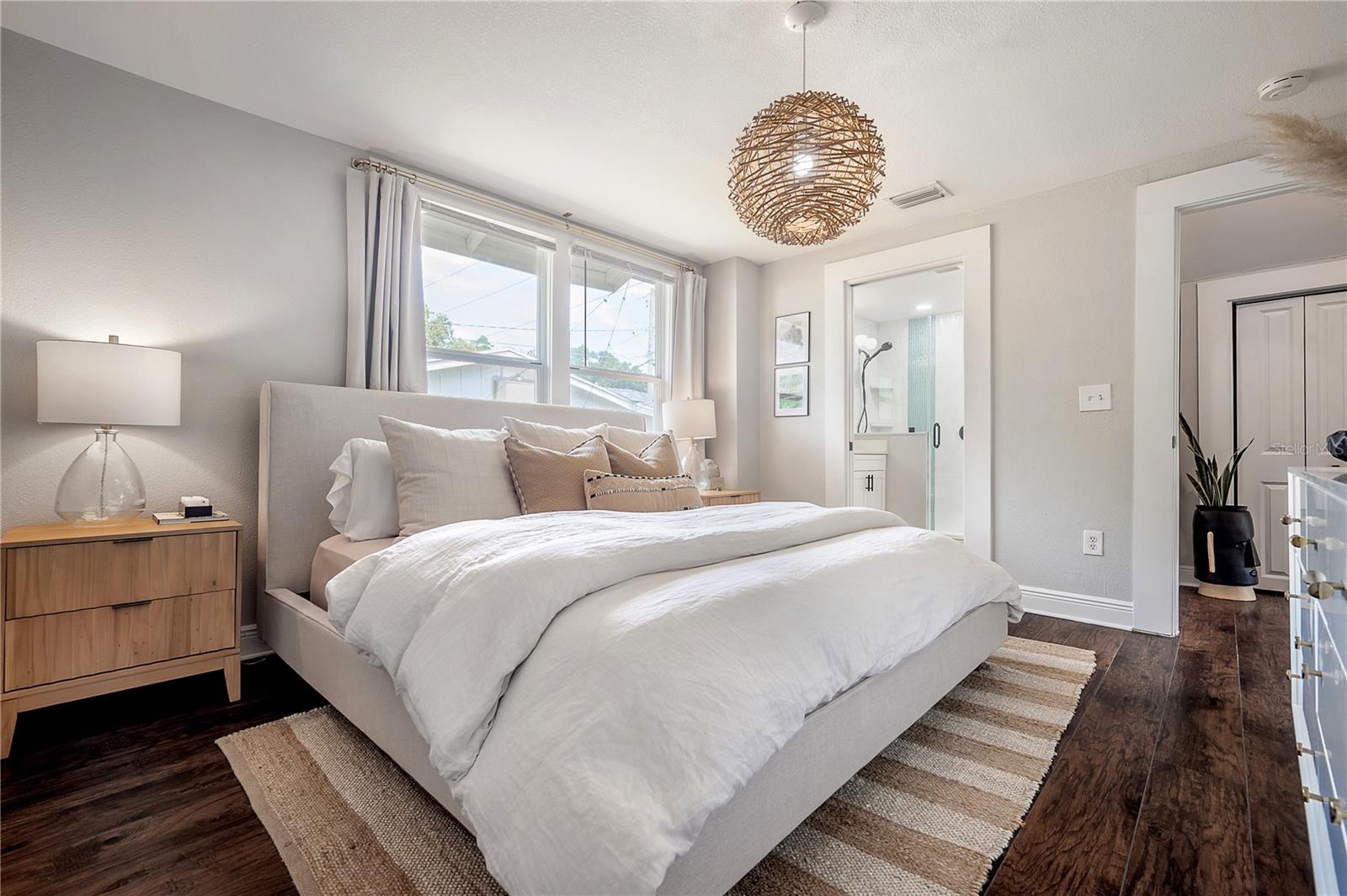 1203 E 33RD AVE, TAMPA, FL, 33603