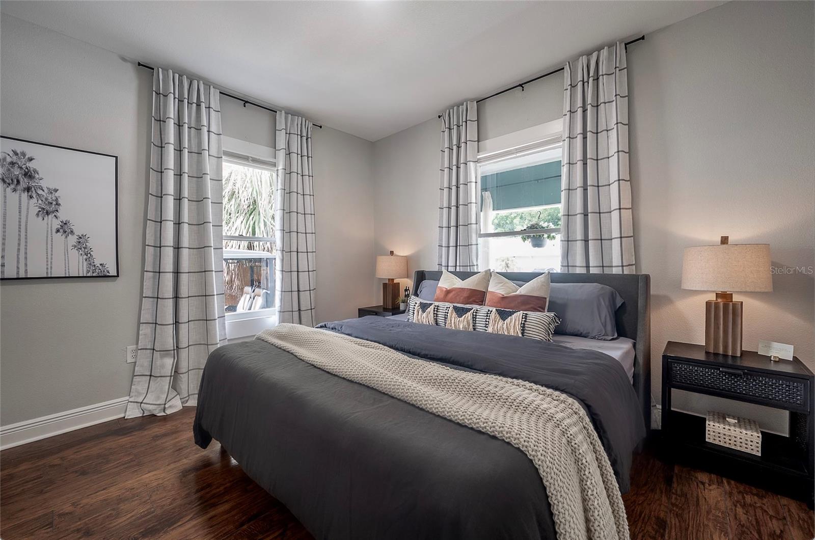 1203 E 33RD AVE, TAMPA, FL, 33603