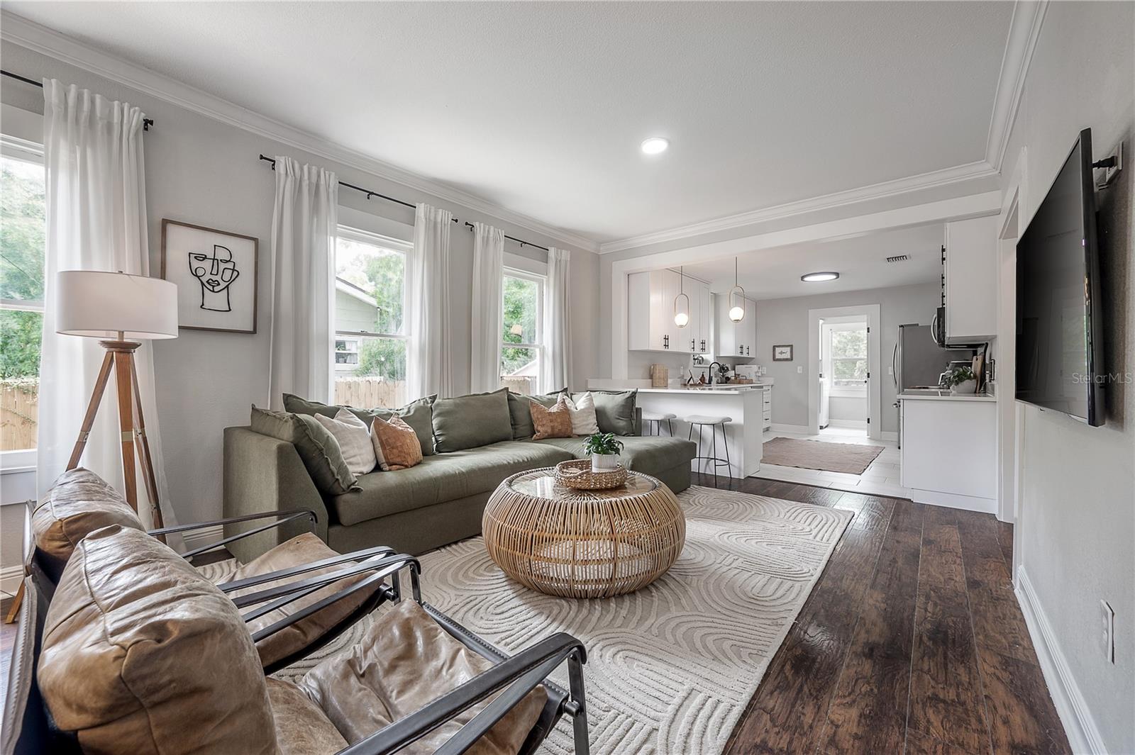 1203 E 33RD AVE, TAMPA, FL, 33603