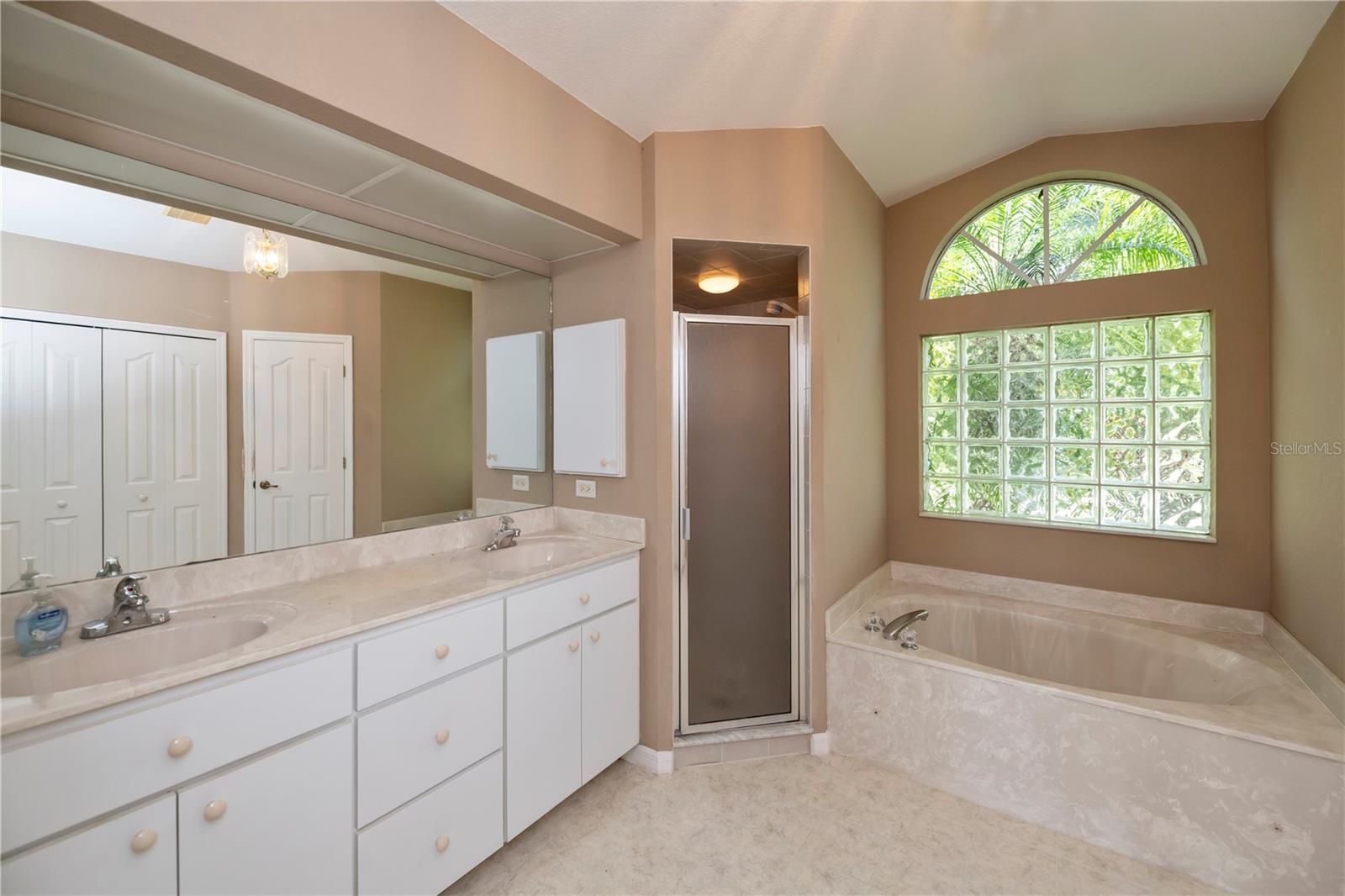 27081 SOLOMON DR, PUNTA GORDA, FL, 33983