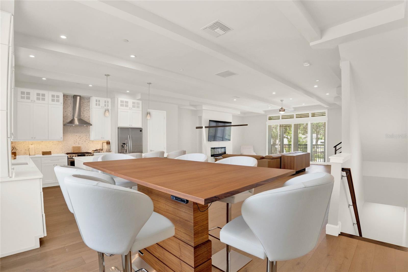 137 S PARK AVE, WINTER GARDEN, FL, 34787
