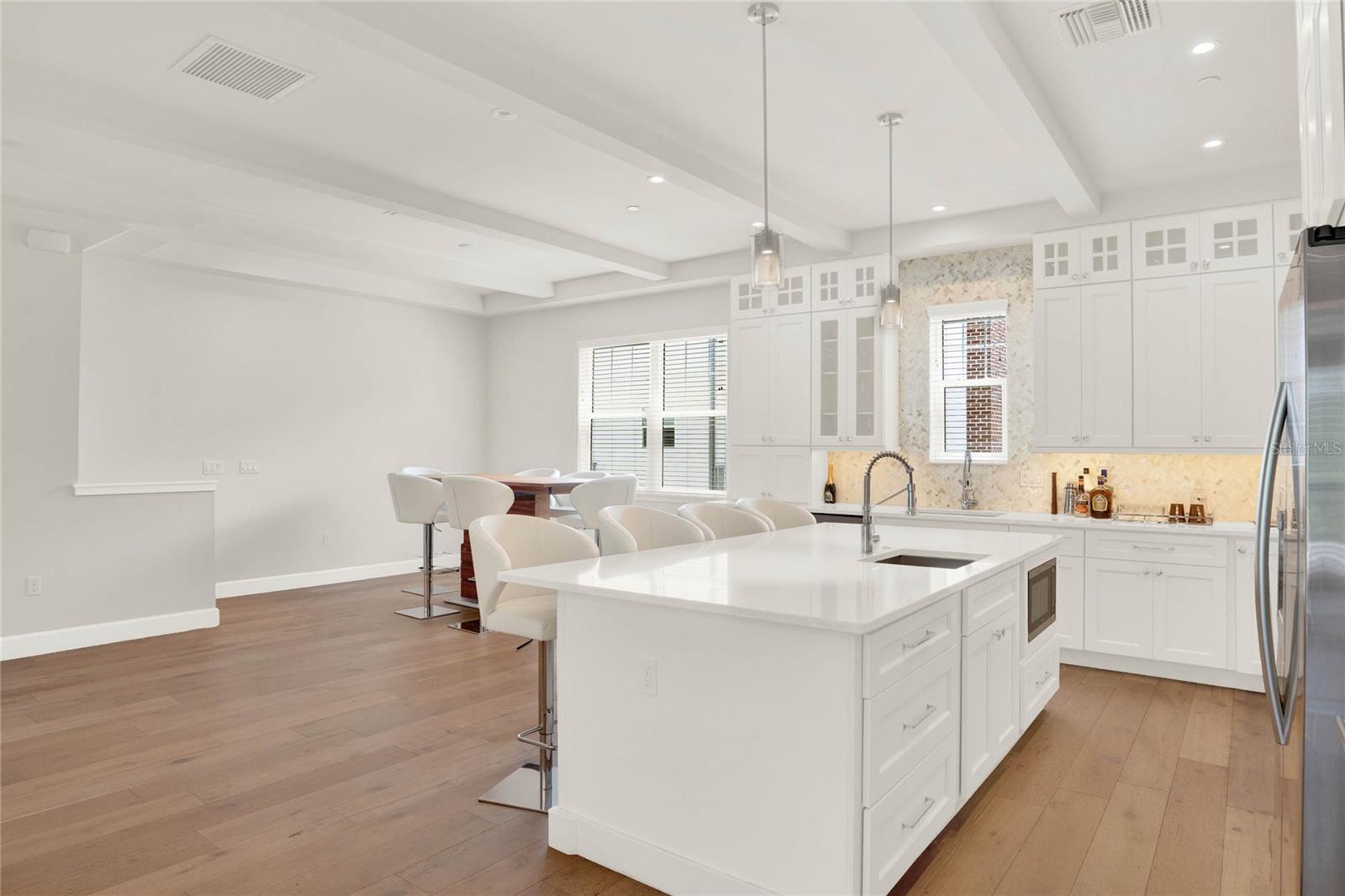 137 S PARK AVE, WINTER GARDEN, FL, 34787