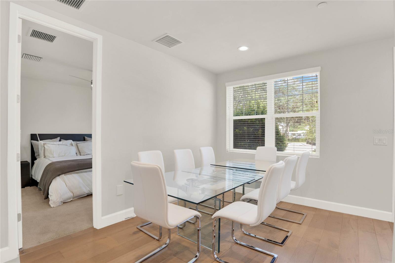 137 S PARK AVE, WINTER GARDEN, FL, 34787