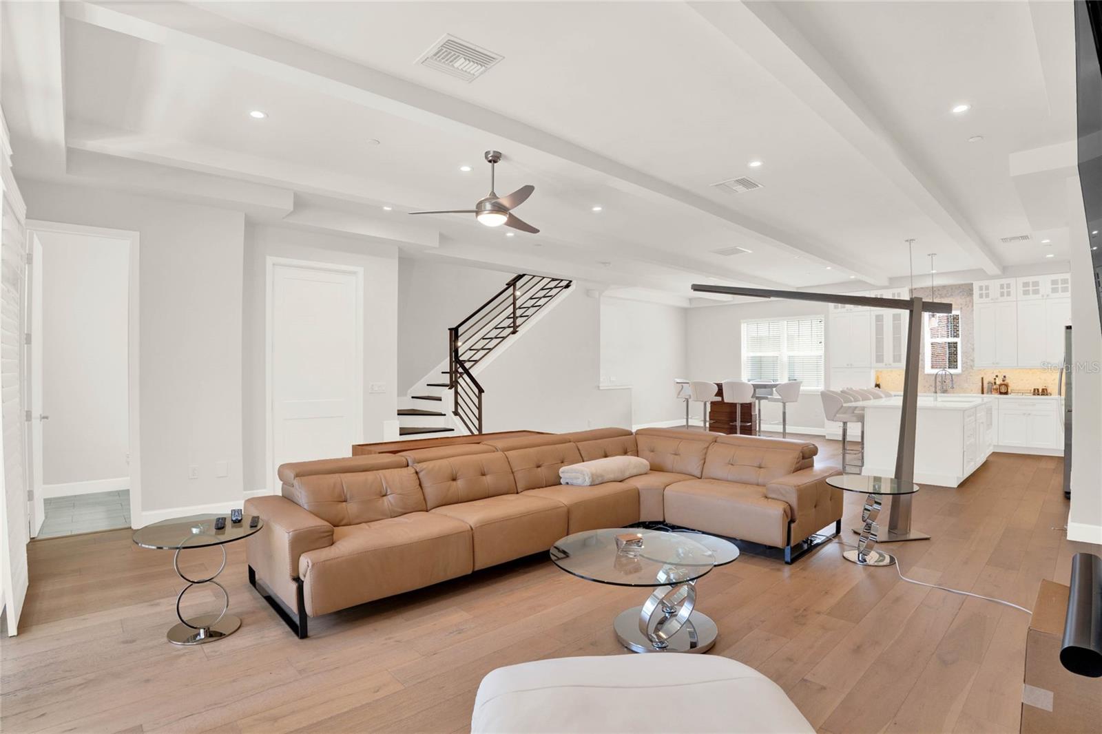 137 S PARK AVE, WINTER GARDEN, FL, 34787
