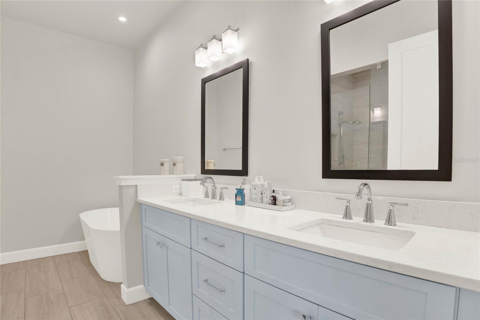 137 S PARK AVE, WINTER GARDEN, FL, 34787