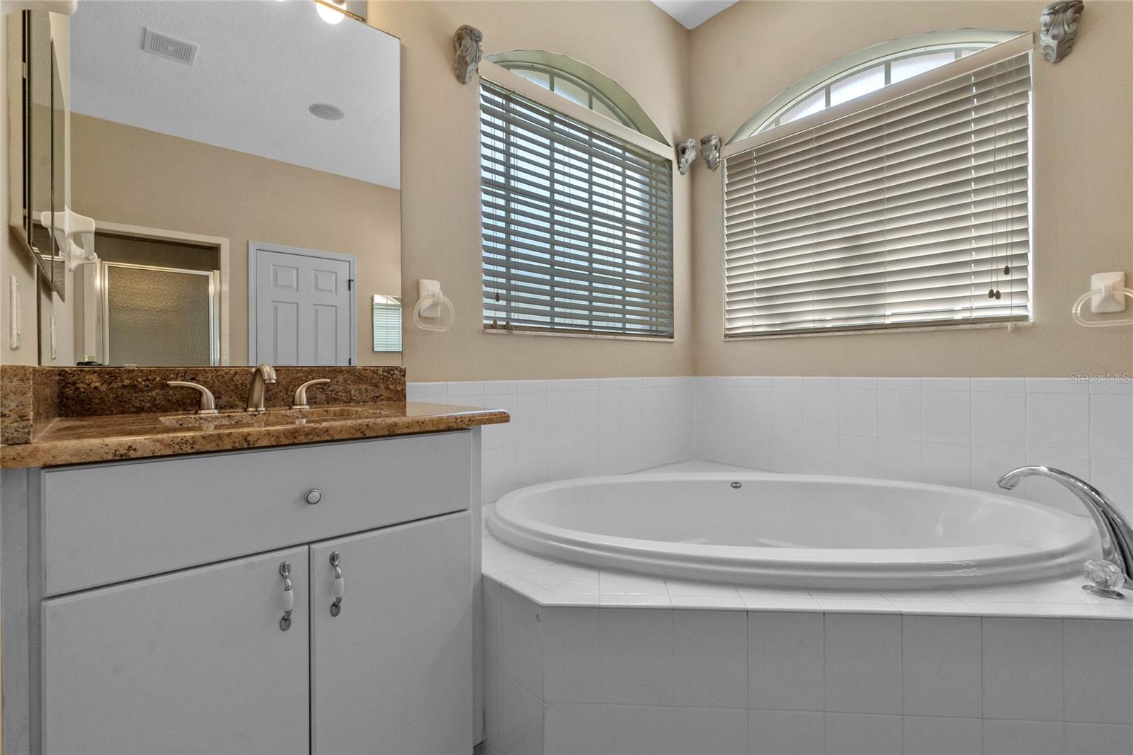 21127 LADY MARION WAY, LEESBURG, FL, 34748