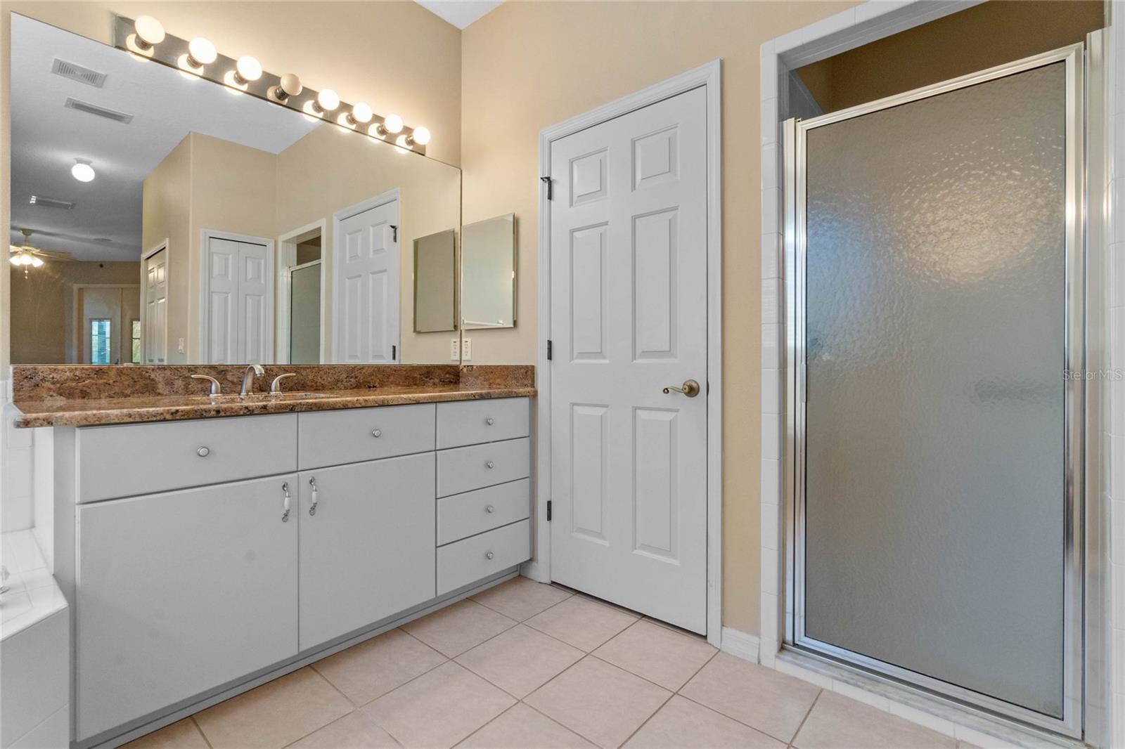 21127 LADY MARION WAY, LEESBURG, FL, 34748