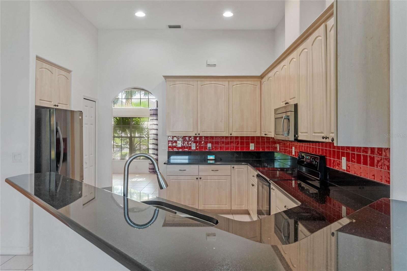 21127 LADY MARION WAY, LEESBURG, FL, 34748