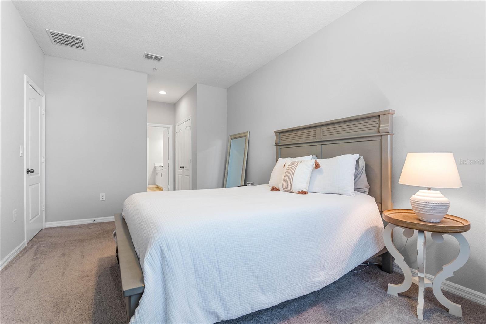 323 RUSTIC LOOP, SANFORD, FL, 32771