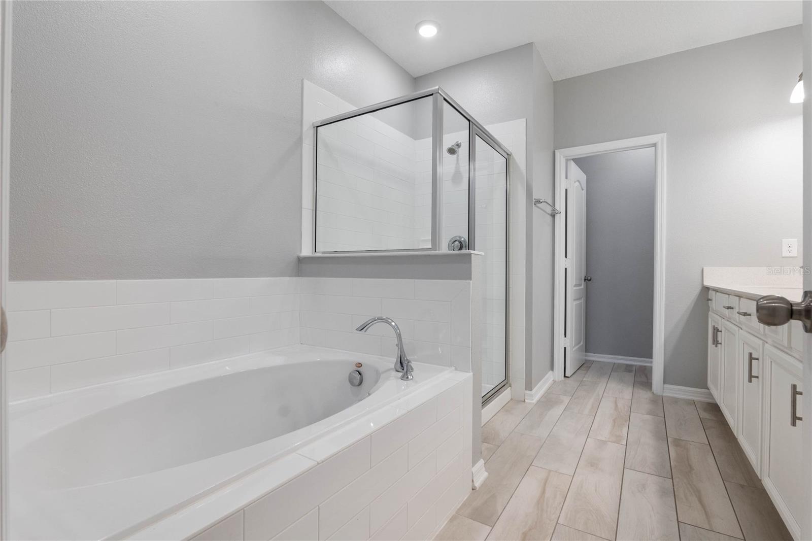 323 RUSTIC LOOP, SANFORD, FL, 32771