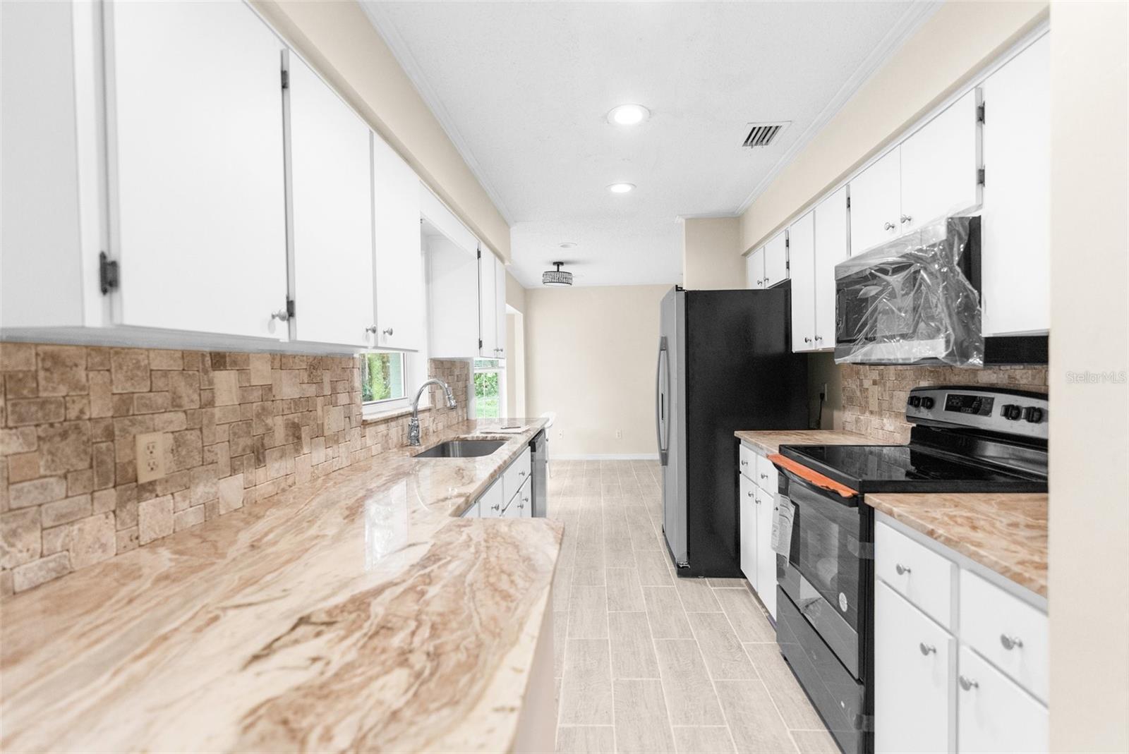 11893 SW 45TH ST, WEBSTER, FL, 33597