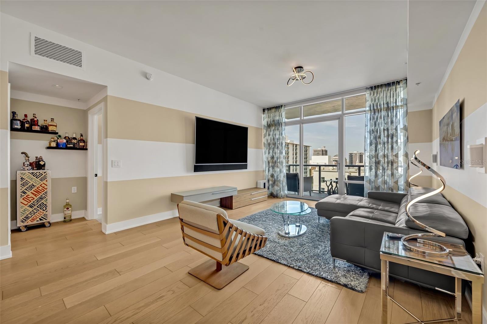 260 S OSCEOLA AVE #907, ORLANDO, FL, 32801