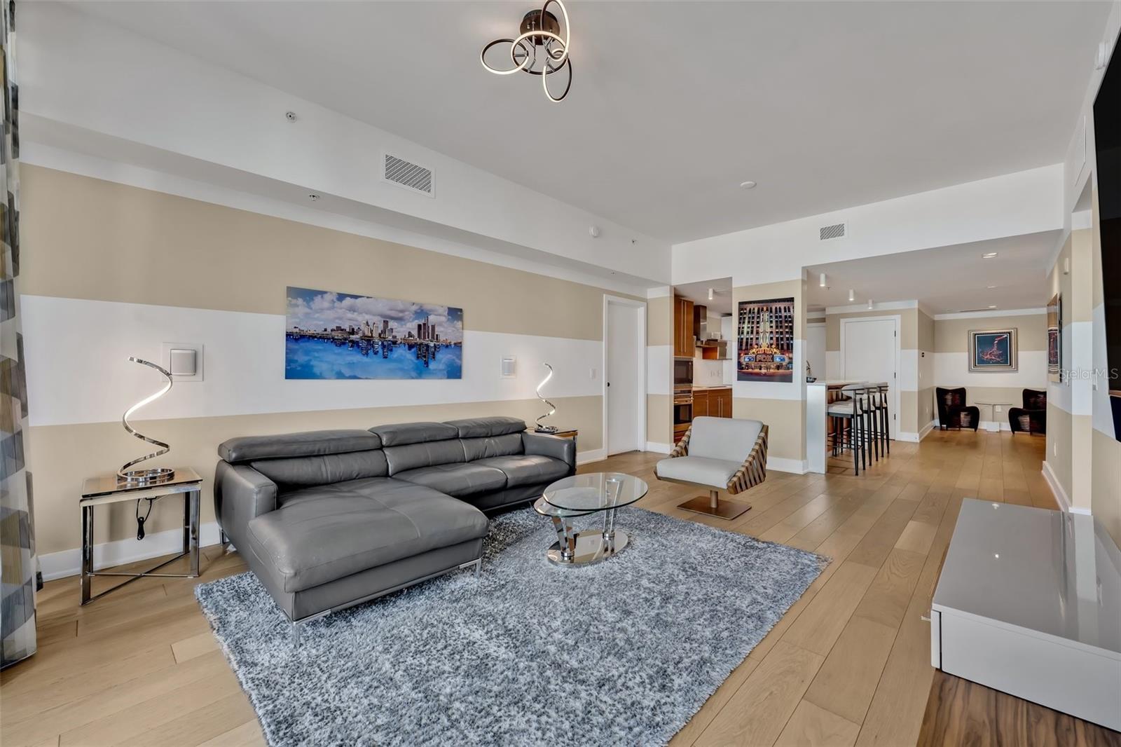 260 S OSCEOLA AVE #907, ORLANDO, FL, 32801