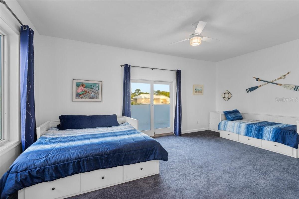 13 BAY POINTE DR, ORMOND BEACH, FL, 32174
