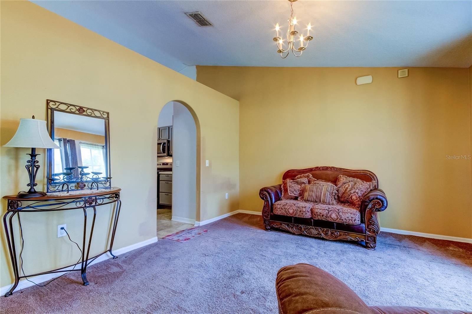 11009 MAYBIRD AVE, WEEKI WACHEE, FL, 34613