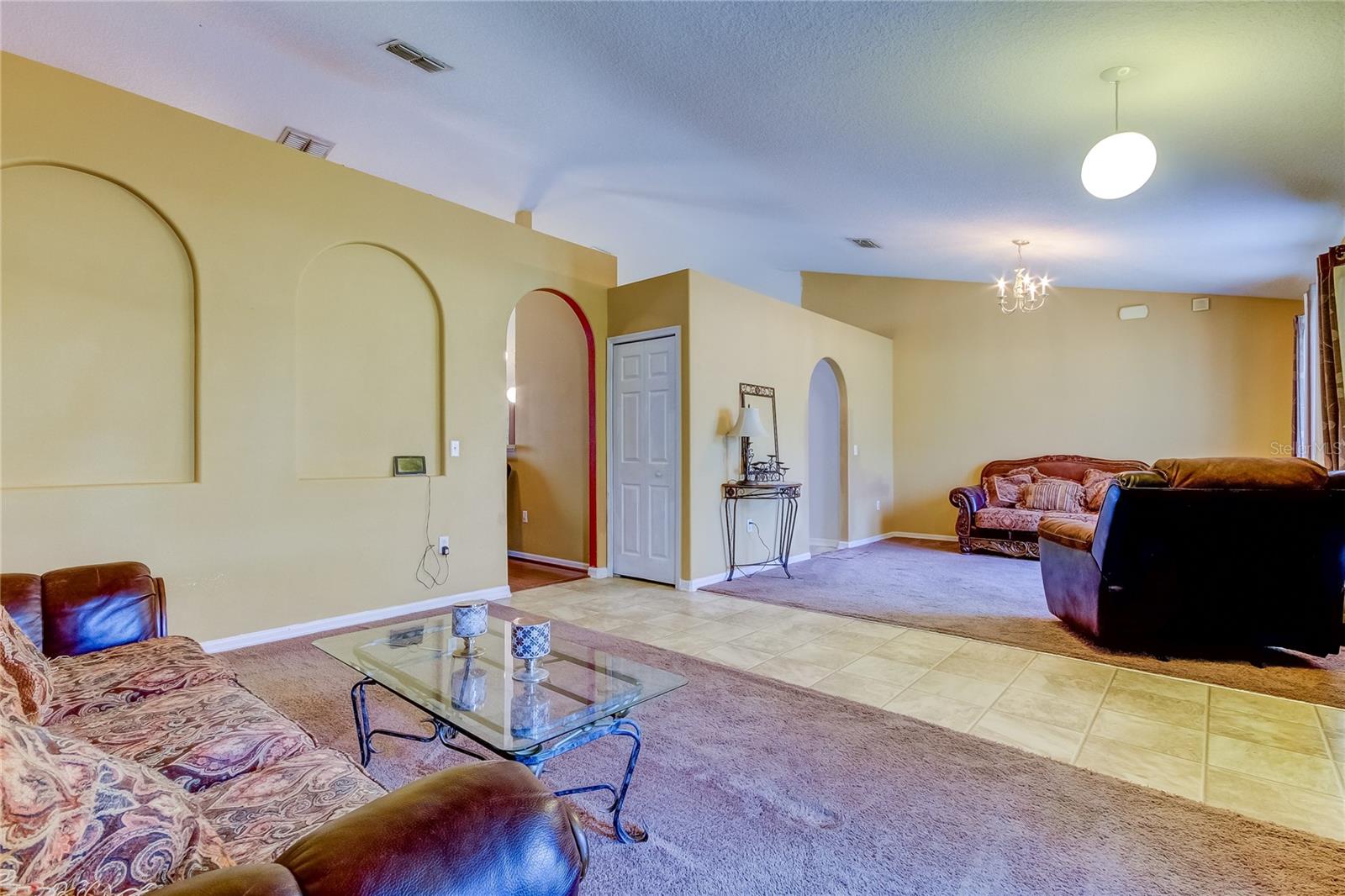 11009 MAYBIRD AVE, WEEKI WACHEE, FL, 34613