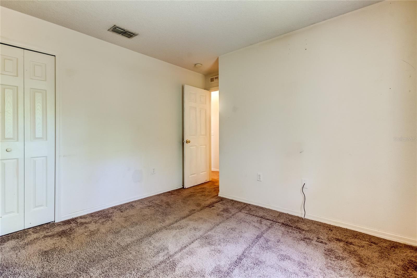 11009 MAYBIRD AVE, WEEKI WACHEE, FL, 34613