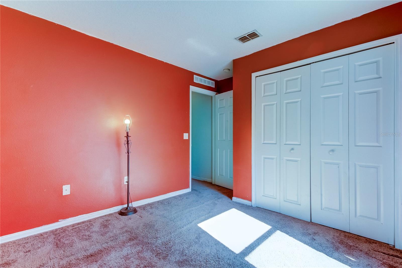 11009 MAYBIRD AVE, WEEKI WACHEE, FL, 34613