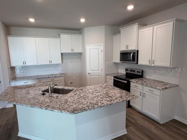 18330 CROPSIDE TRL, LAKEWOOD RANCH, FL, 34211