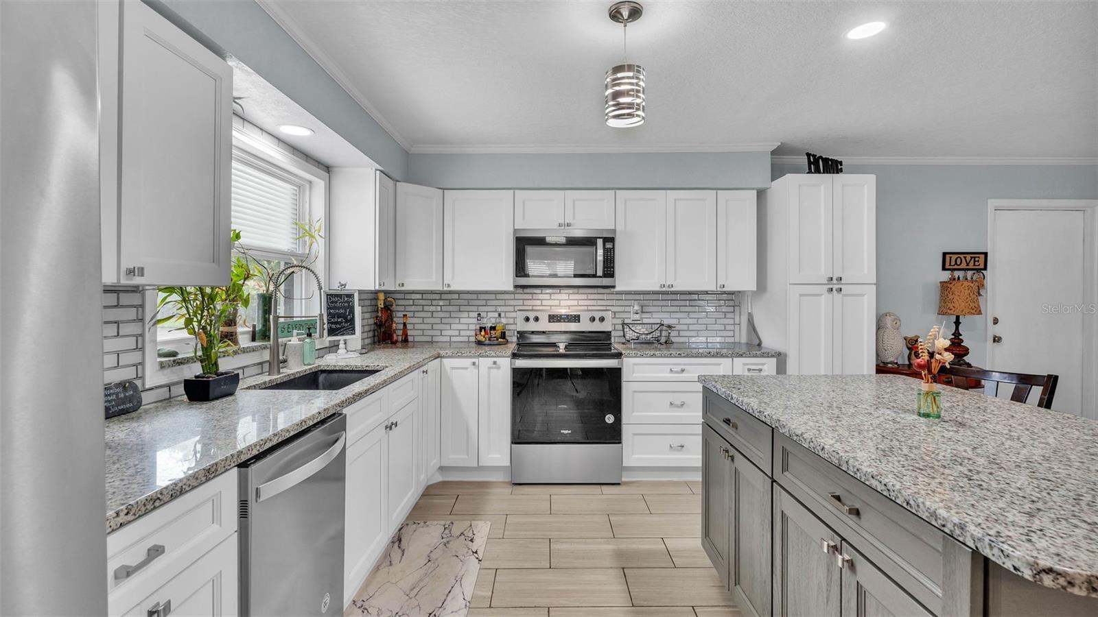 1206 PRICE AVE, AUBURNDALE, FL, 33823