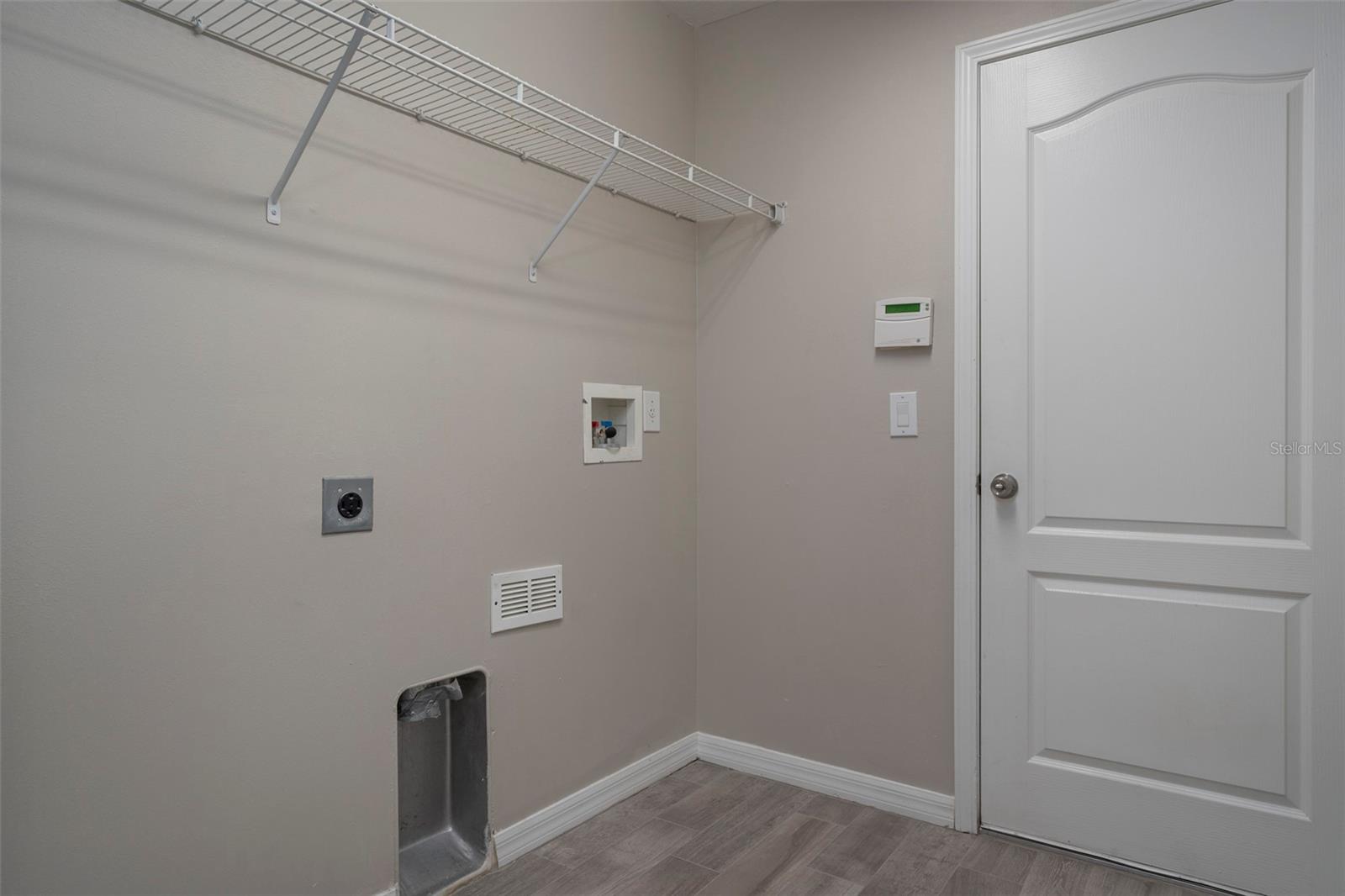 31147 WHINSENTON DR, WESLEY CHAPEL, FL, 33543