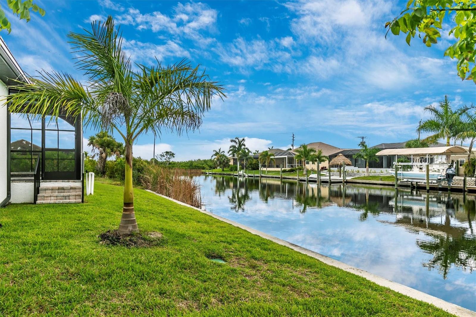15698 MEACHAM CIR, PORT CHARLOTTE, FL, 33981