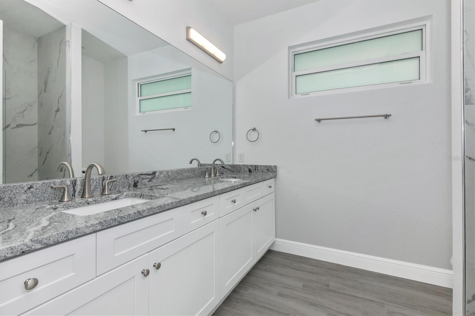 15698 MEACHAM CIR, PORT CHARLOTTE, FL, 33981