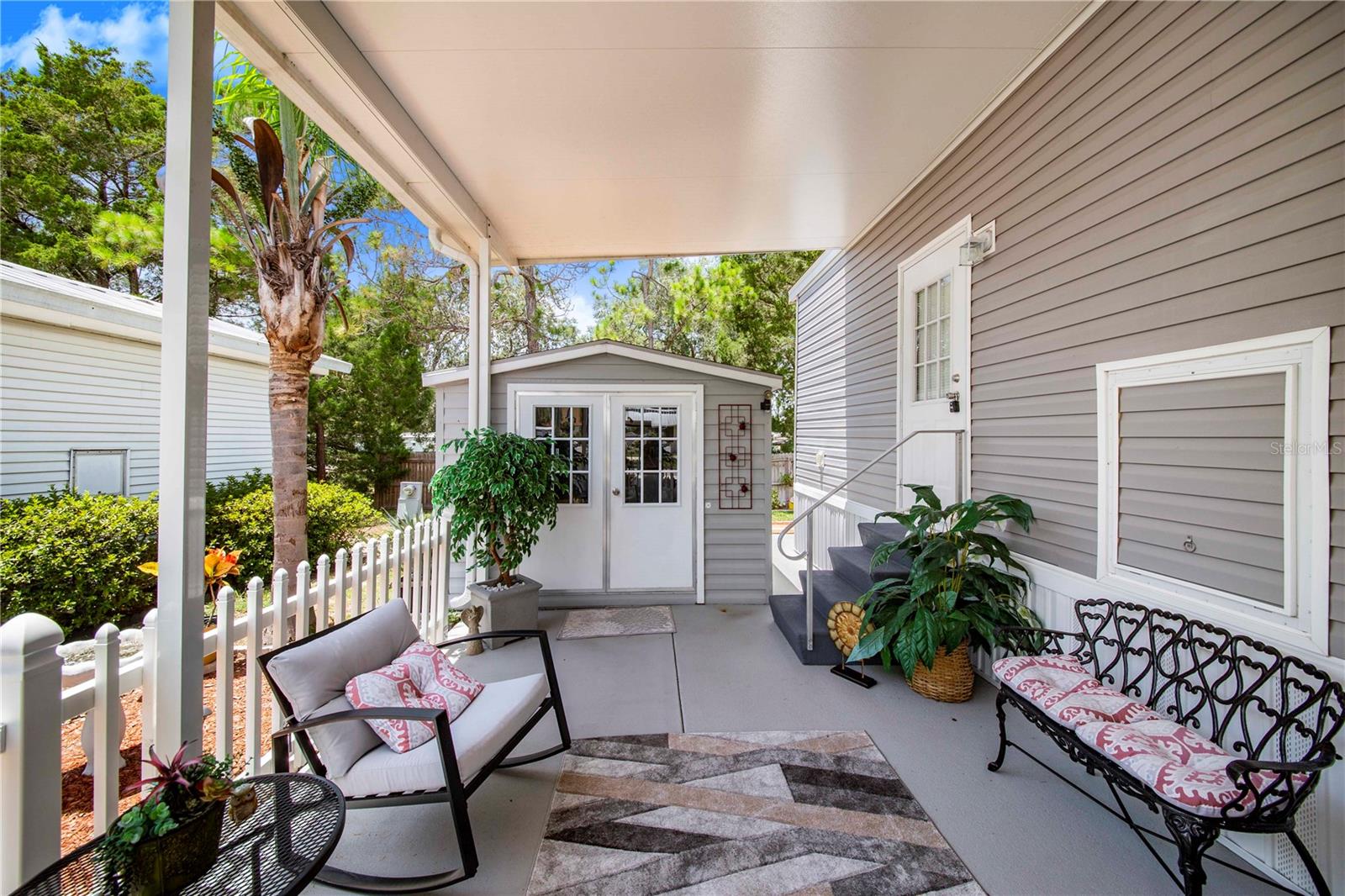 P4931473 Property Photo