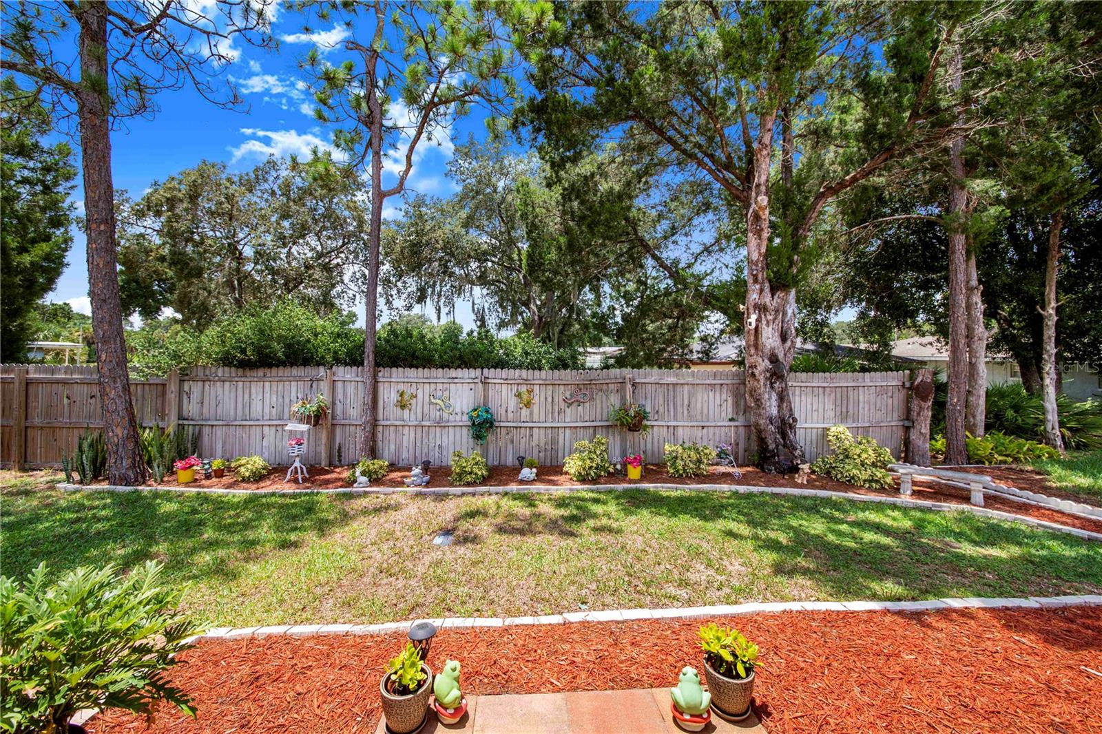 P4931473 Property Photo