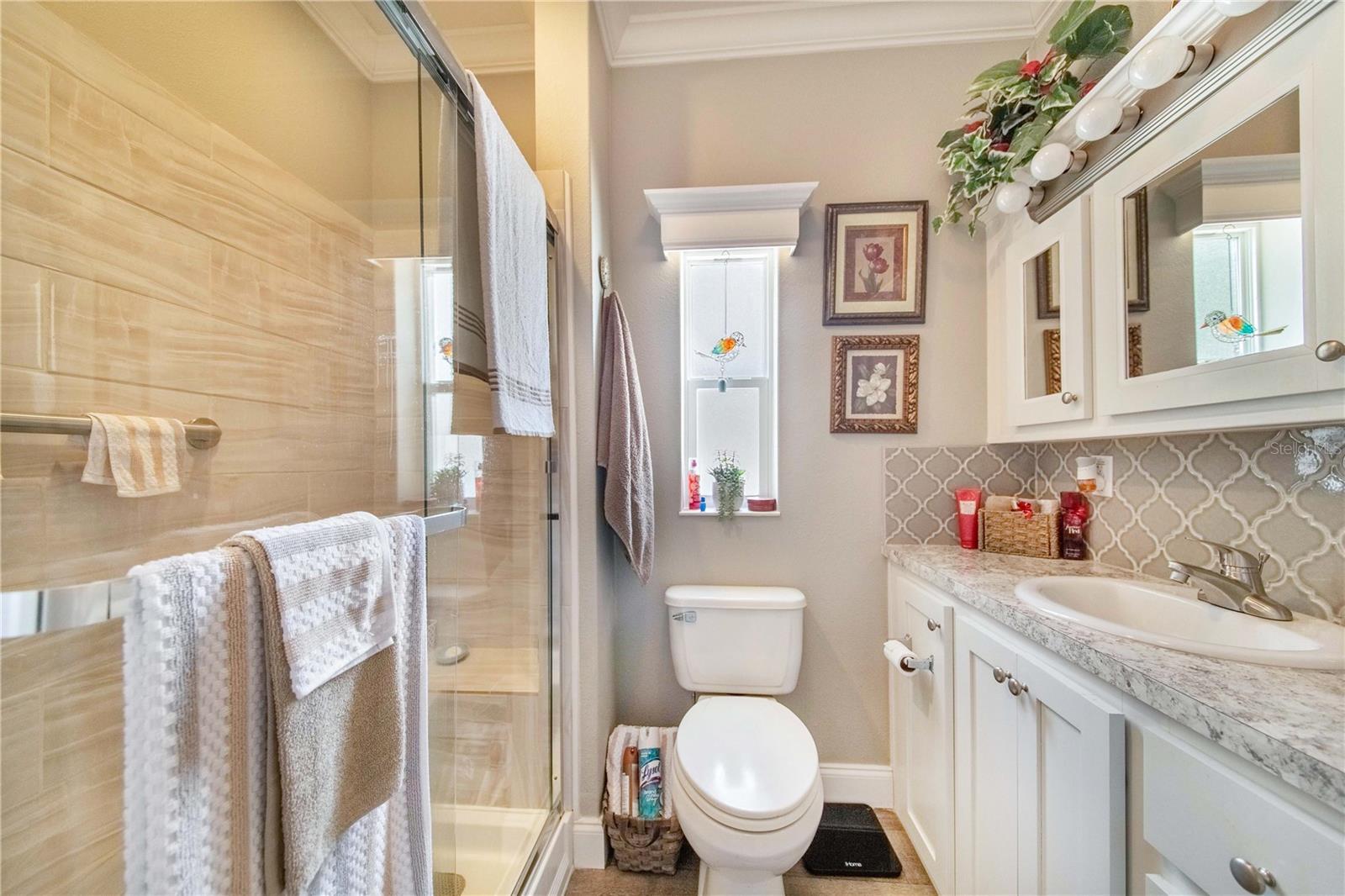 P4931473 Property Photo