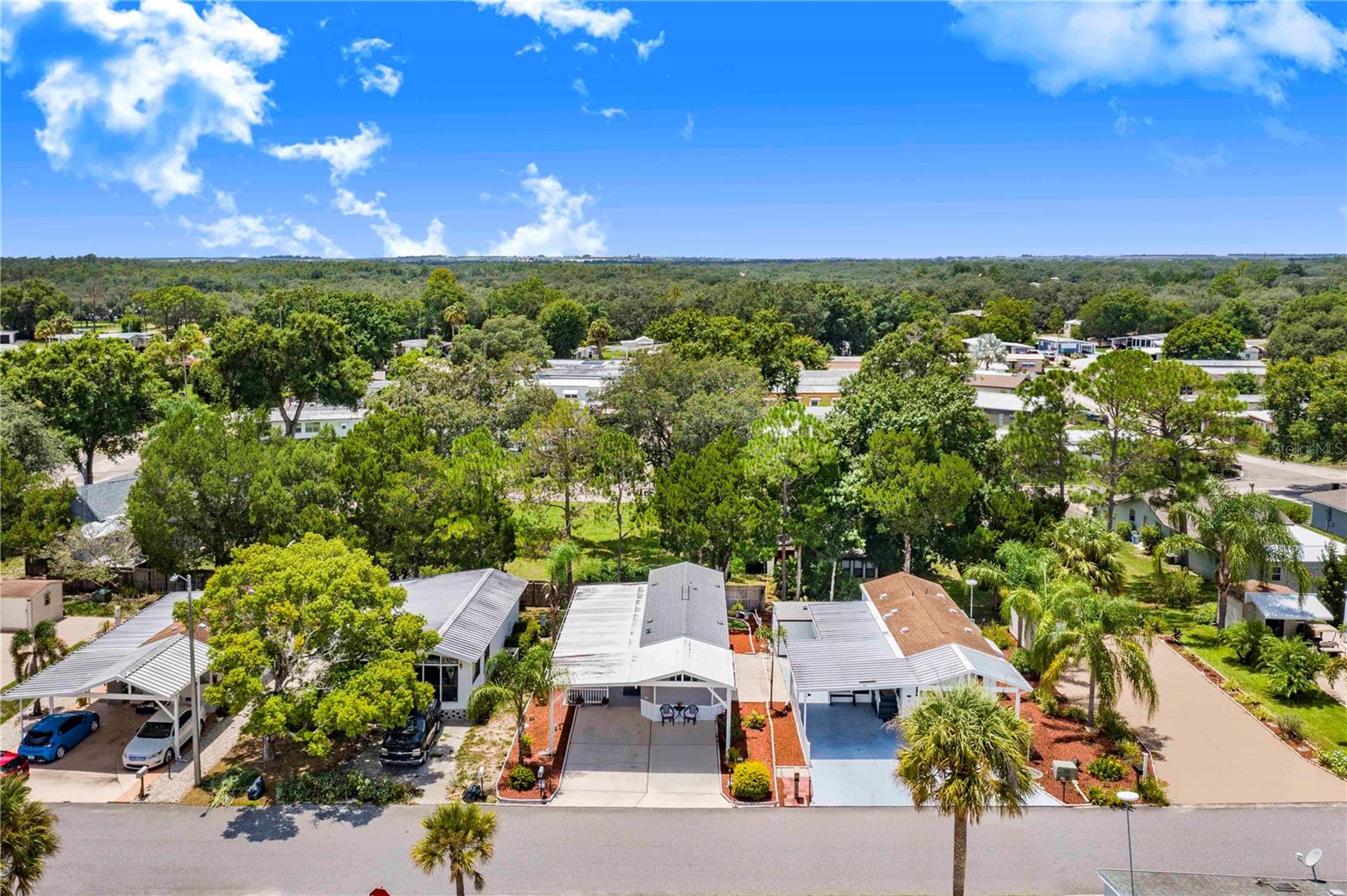 P4931473 Property Photo