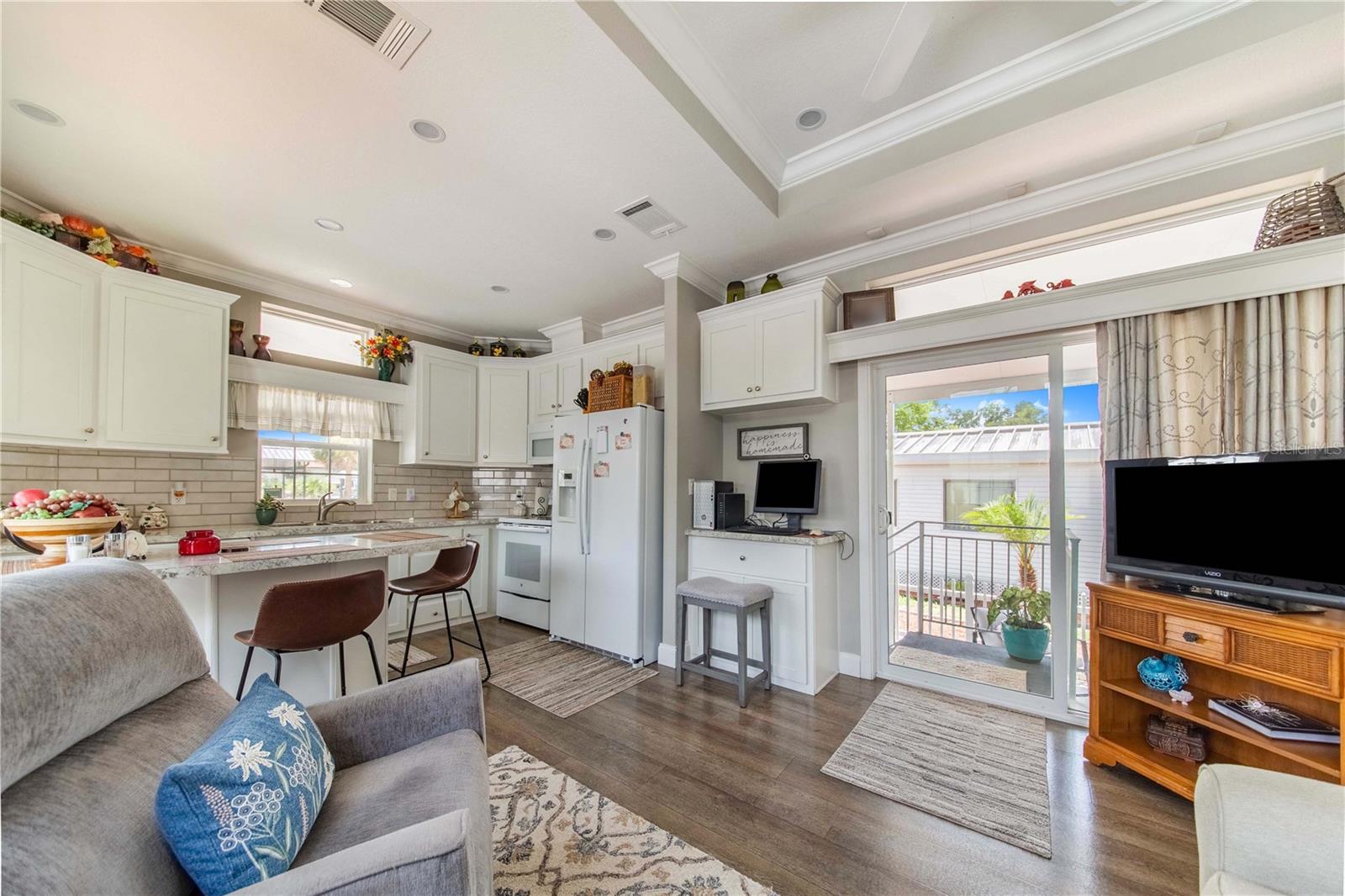 P4931473 Property Photo