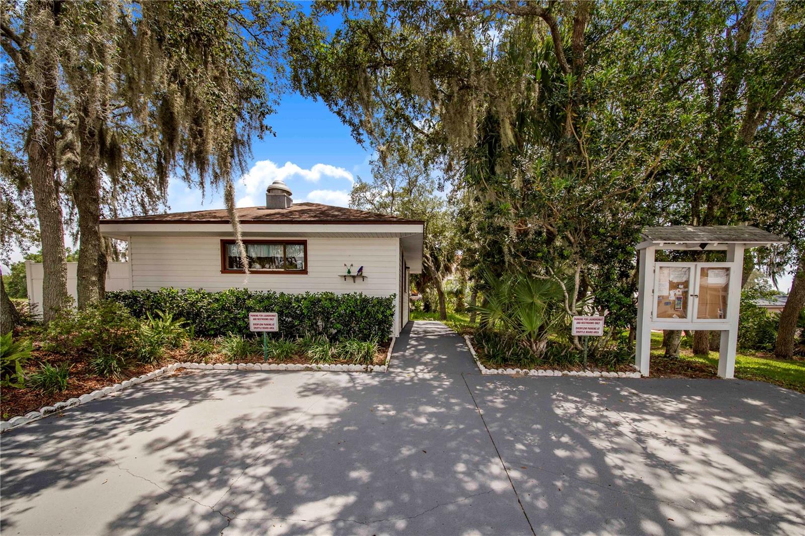 P4931473 Property Photo