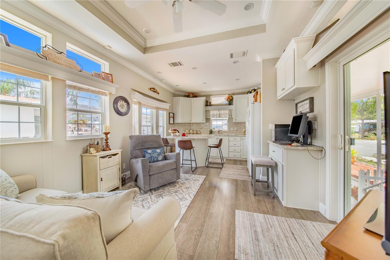 P4931473 Property Photo