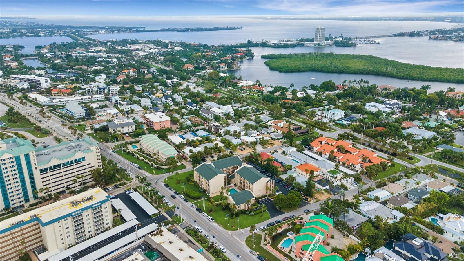 845 BENJAMIN FRANKLIN DR #202, SARASOTA, FL, 34236