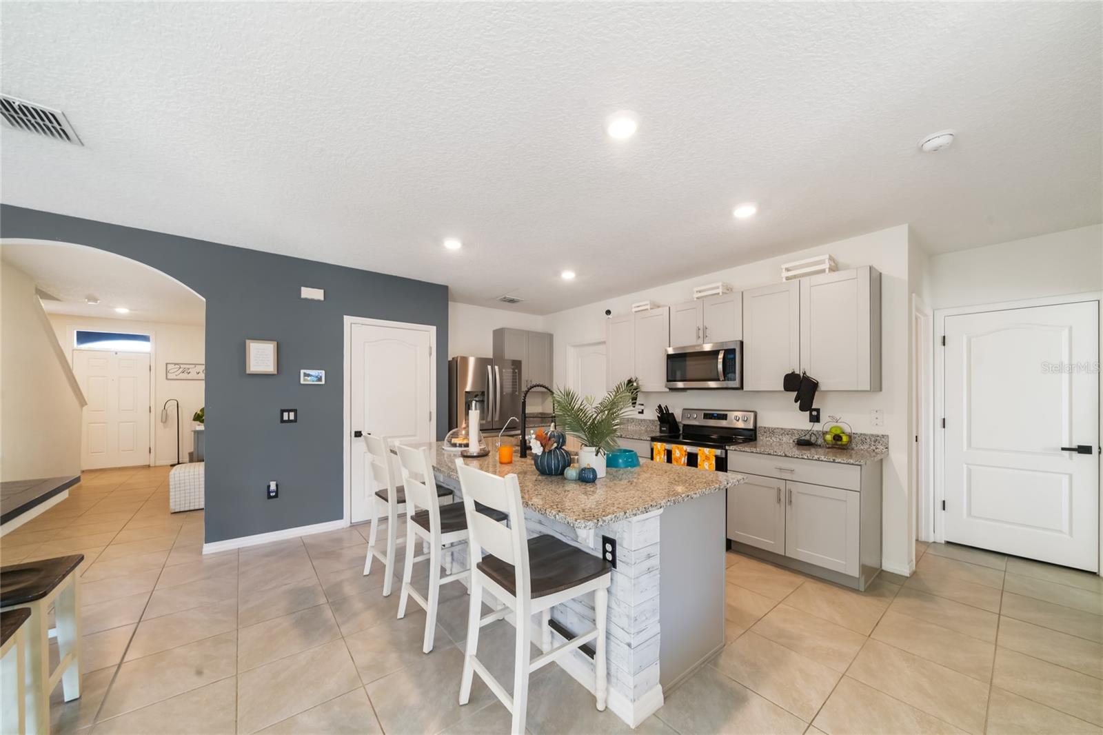 108 HARRY RD, DELAND, FL, 32724