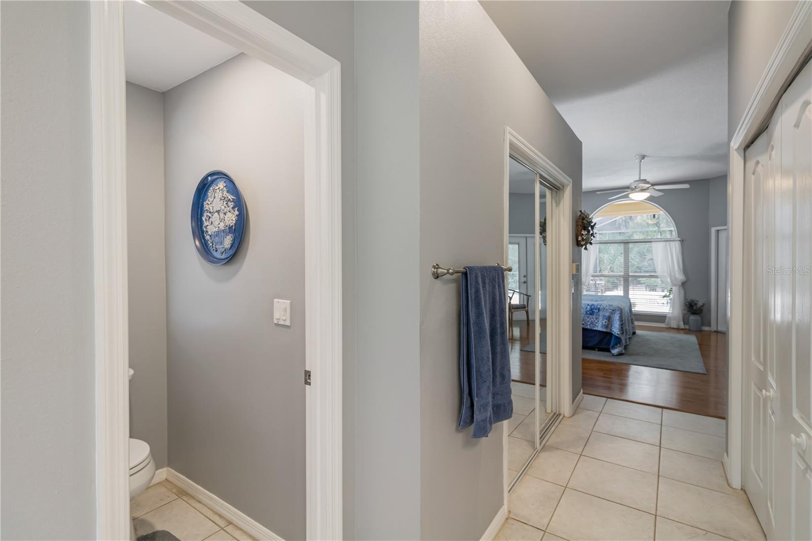 7219 WAREHAM DR, TAMPA, FL, 33647